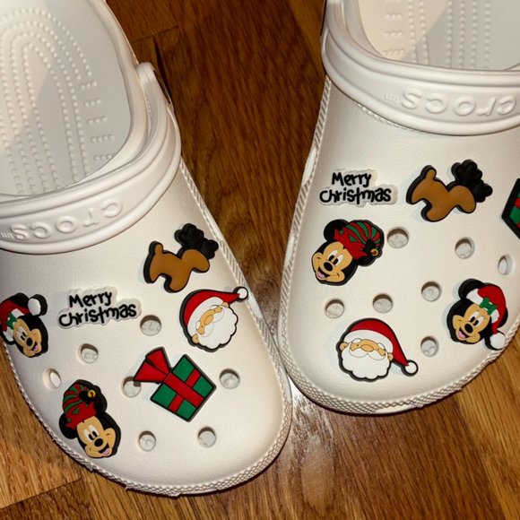 Crocs Charm Christmas Disney Mickey Mouse 12 piece set - Picture 4 of 4